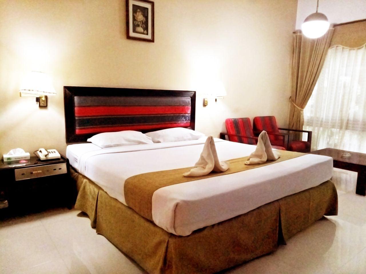 นิว แกรนด์ พาร์ค โฮเต็ล Hotel สุราบายา ภายนอก รูปภาพ