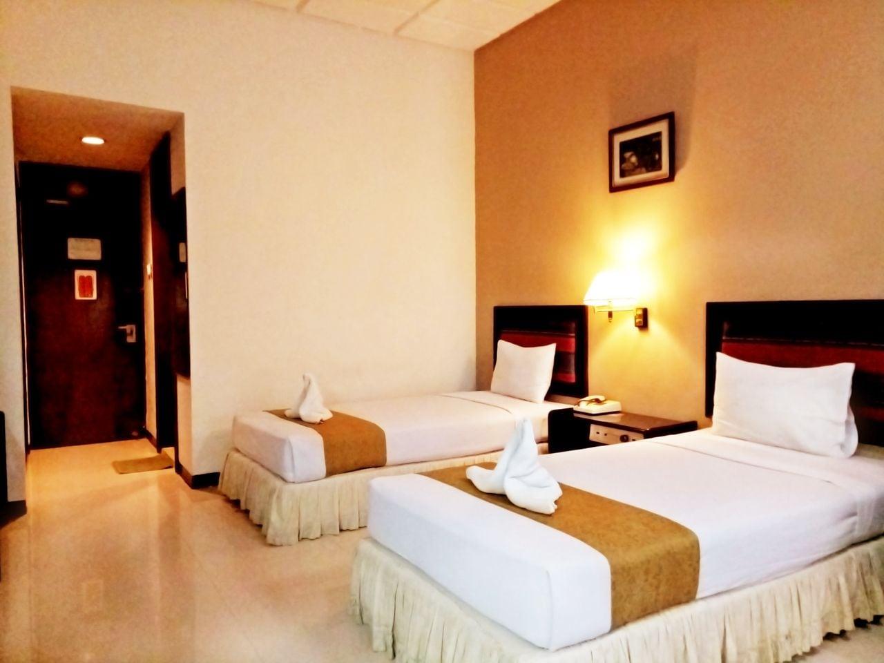 นิว แกรนด์ พาร์ค โฮเต็ล Hotel สุราบายา ภายนอก รูปภาพ